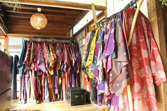 A Unique Antique Kimono and Tea ceremony Experience in English - Who should book this experience