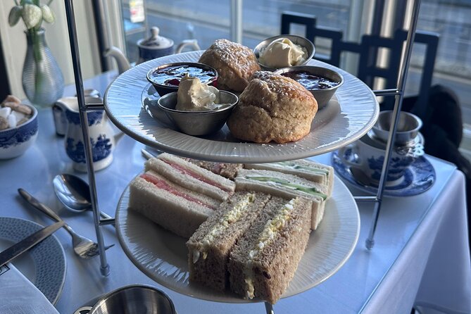 Afternoon Tea with Castle Views in Edinburgh - Why the castle view changes the tea experience