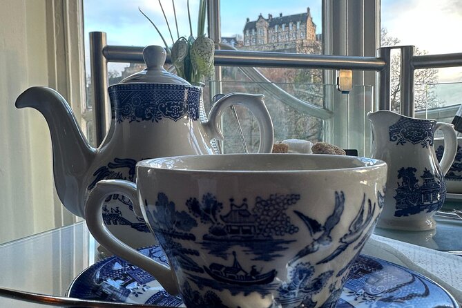 Afternoon Tea with Castle Views in Edinburgh - The Scottish tea story makes the meal worthwhile