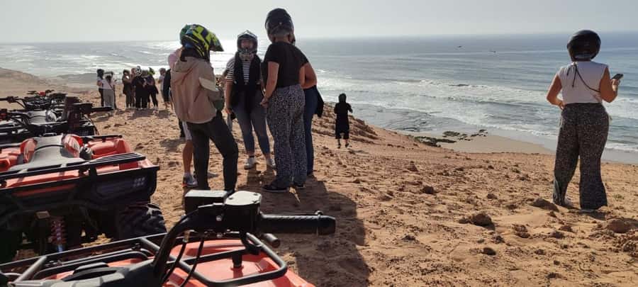Agadir : 2 h Quad biking excursion with moroccan tea - Mint tea and cakes with local residents