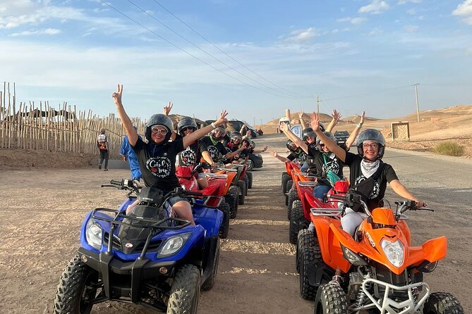 Agafay Desert, 2H of Quad Biking, tea & transfer from Marrakech - Seeing the oasis and local desert life