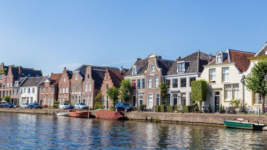 Amsterdam: Vecht River Day Trip with Cruise and High Tea - Why the Vecht River makes a fine half-day escape