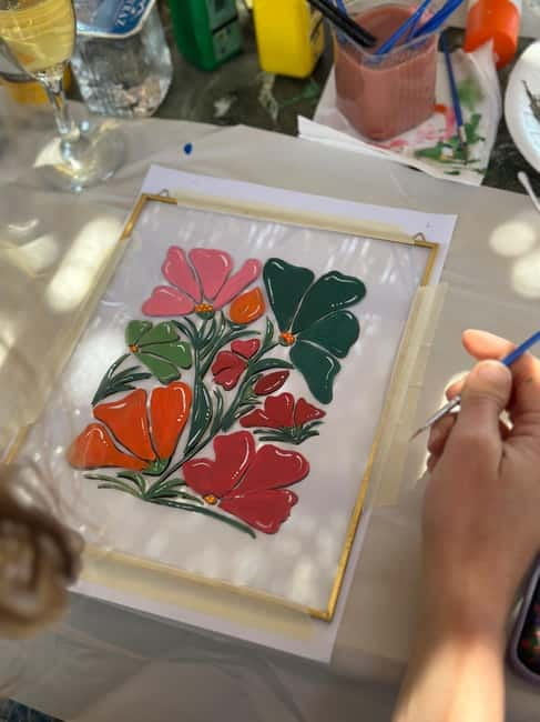 Antalya: Frame Glass Painting Workshop with Turkish Tea - Choosing a design or bringing your own picture