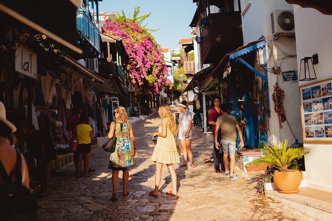 Antalya: Old Town Walking Tour incl. Turkish Tea and Baklava - The Clock Tower marks the old city’s modern edge