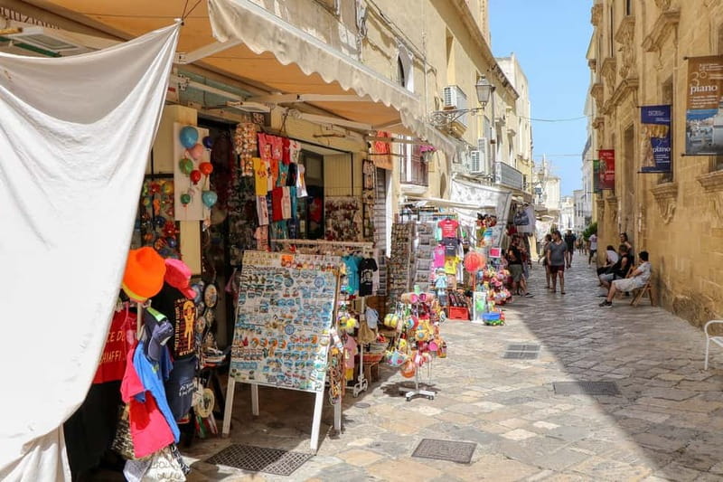 Antalya: Old Town Walking Tour with Turkish Tea and Baklava - Turkish tea and baklava at the finish