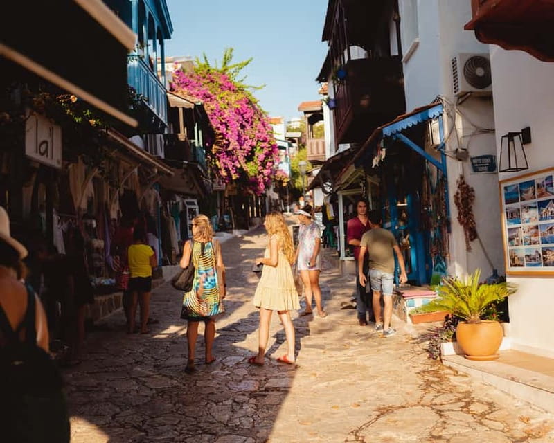 Antalya: Old Town Walking Tour with Turkish Tea and Baklava - Meeting at Atatürk Avenue and entering Kaleici