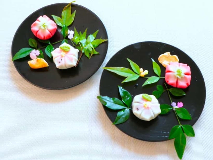 At an Antique Shop, Tea Ceremony and Japanese Sweets Forming - Should you book this tea and wagashi experience?