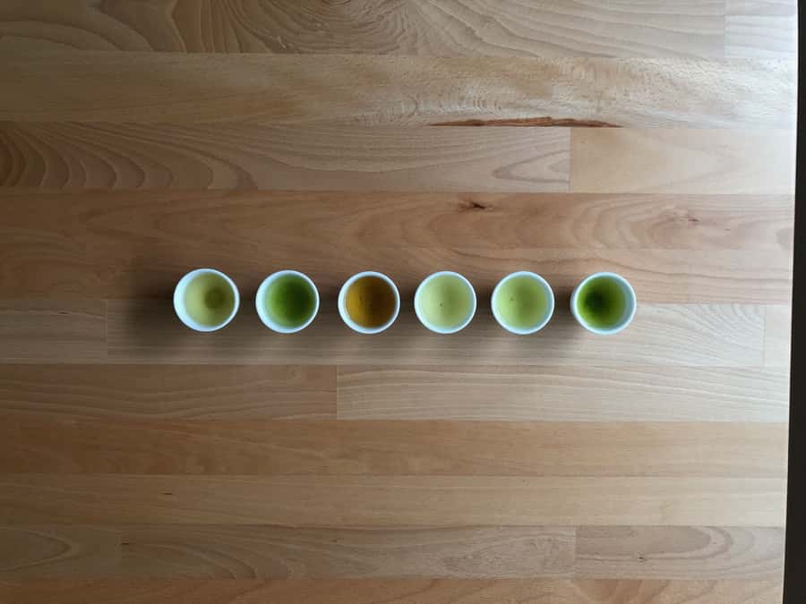 Authentic Japanese tea tasting: sencha, matcha and gyokuro - Matcha paired with a traditional Japanese sweet