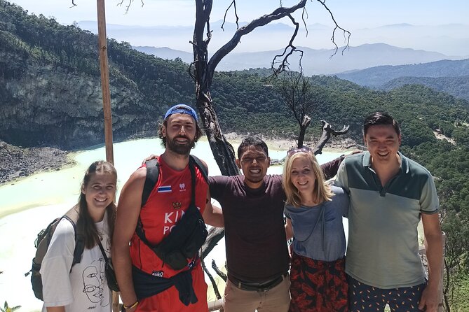 Bandung Tour Volcano, Hotsprings, Mud, Tea, Lunch all Included - White Crater and the first mountain views