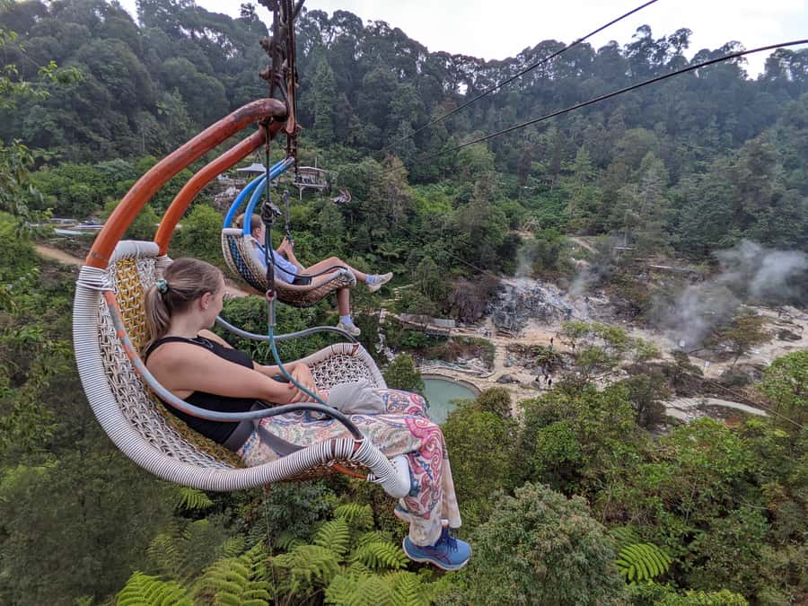 Bandung: White Crater, Scenic Tea Plantations & Hot Spring - Private or shared tour: which version fits you?