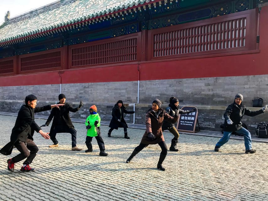 Beijing: Temple Of Heaven+Tai Chi Class+Tea Ceremony - A tea ceremony near the Temple of Heaven