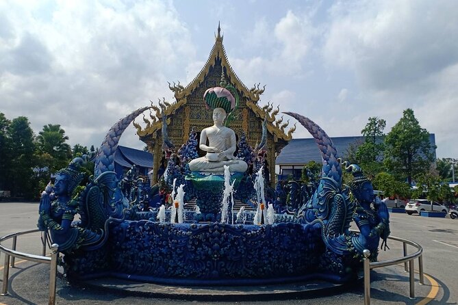 Best Places in Chiang Rai White, Blue, Big Buddha, Tea Plantation - Wat Rong Suea Ten, the Blue Temple