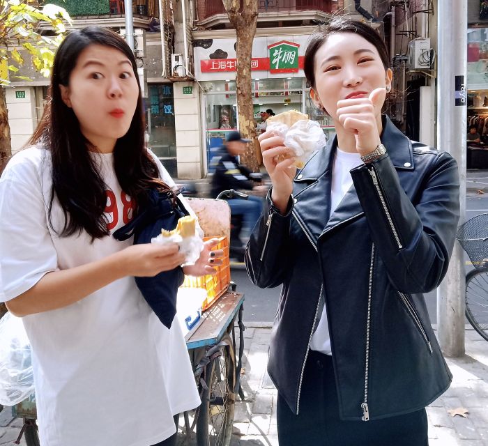 Biking Real Shanghai& Tea Tasting Experience - Fuxing Park and Shanghai’s public life