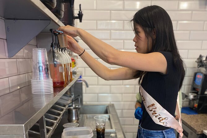 Bubble Tea Making Experience in London - Sugar, coloring, and flavoring: know what you are drinking
