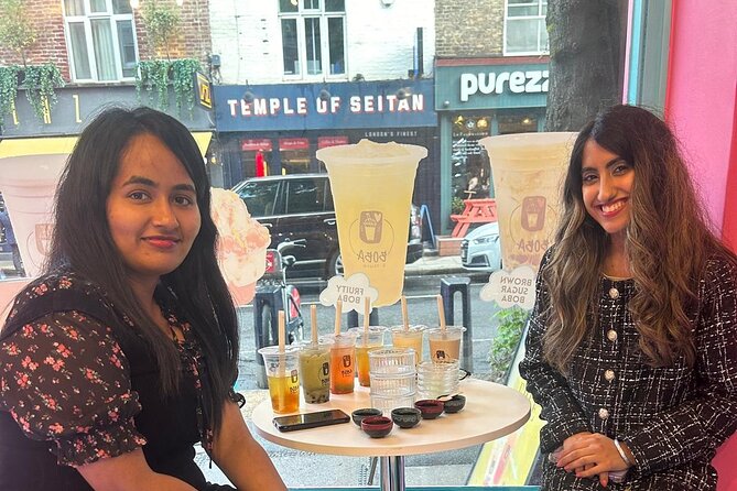 Bubble Tea Making Experience in London - Building three custom bubble teas