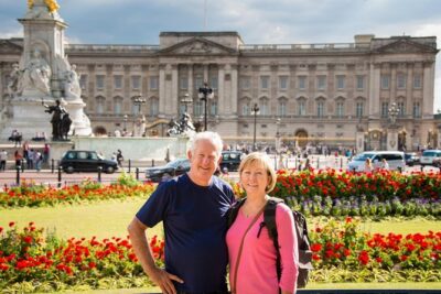 Buckingham Palace & Afternoon Tea Sightseeing Tour with PG Tips