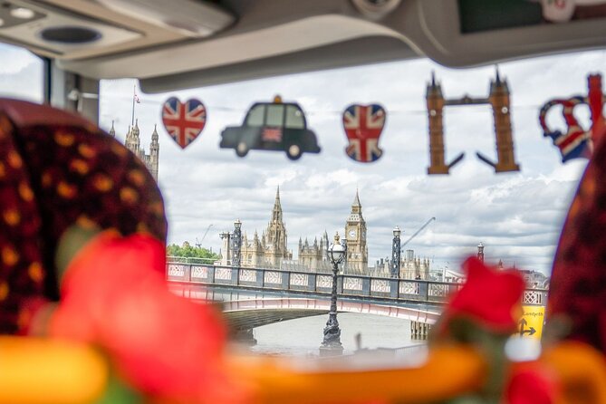 Buckingham Palace & Afternoon Tea Sightseeing Tour with PG Tips - Inside Buckingham Palace at 4:15 PM