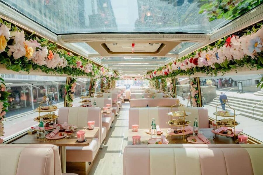 Chicago: Tea Around Town With Curated Teas & Iconic Sights - The route: Millennium Park to Navy Pier