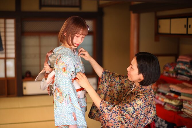 Cultural Activities :Kimono, tea ceremony, Calligraphy and Amulet - The tea ceremony is about rhythm, not just matcha