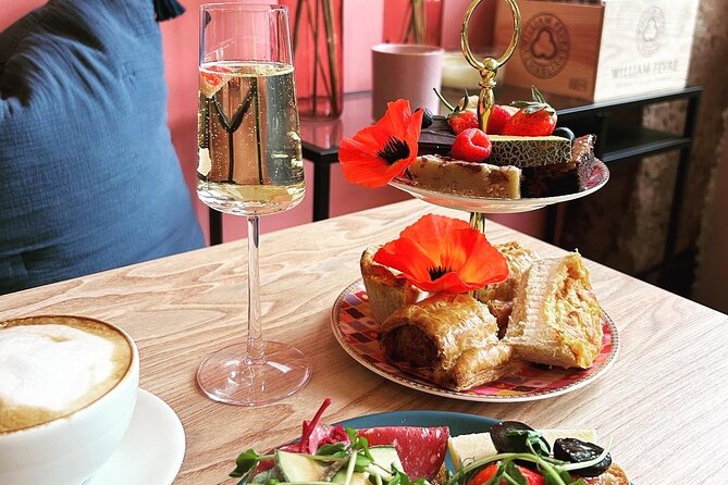 Delightful Scottish Afternoon Tea Experience in Edinburgh - How the two hours are likely to feel