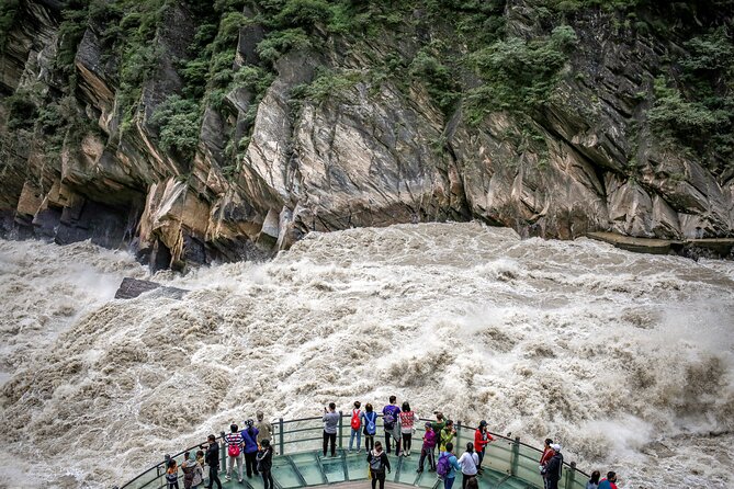 Eat Your Way Through Yunnan's Tea & Horse Road, from Dali to Lijiang, 8-day Trip - Tiger Leaping Gorge adds the big mountain day