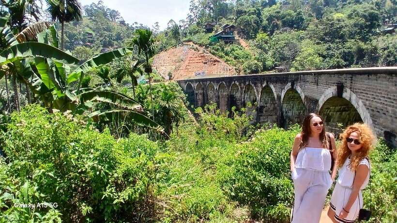 Ella: 9 Arches Bridge, Little Adam's Peak, Tea Factory - Is $29 good value?