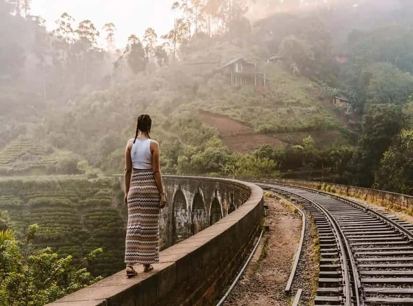 Ella: 9 Arches Bridge, Little Adam's Peak, Tea Factory - Starting in Ella by tuk tuk