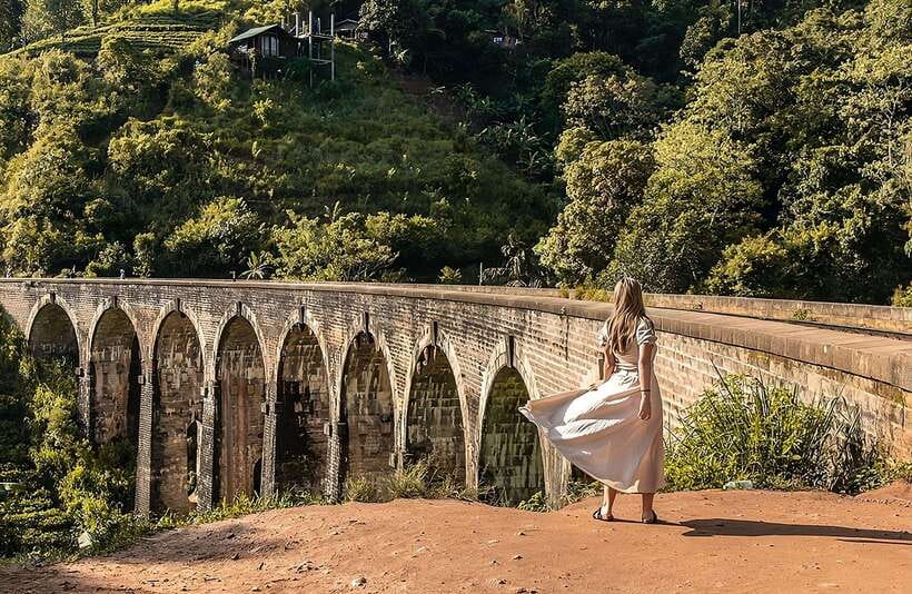 Ella Day Tour with Scenic Train Ride & Tea Plantation Visit - Key points at a glance