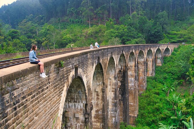 Ella Private Day Trip with Train Ride & Tea Factory-All Inclusive - The early start sets the rhythm
