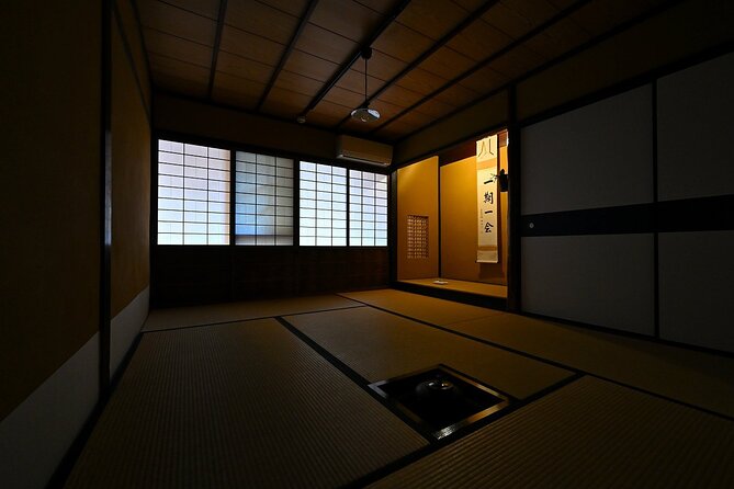 Experience a tea ceremony in an authentic tearoom, in Kyoto! - Watching the demonstration with Kyoto sweets
