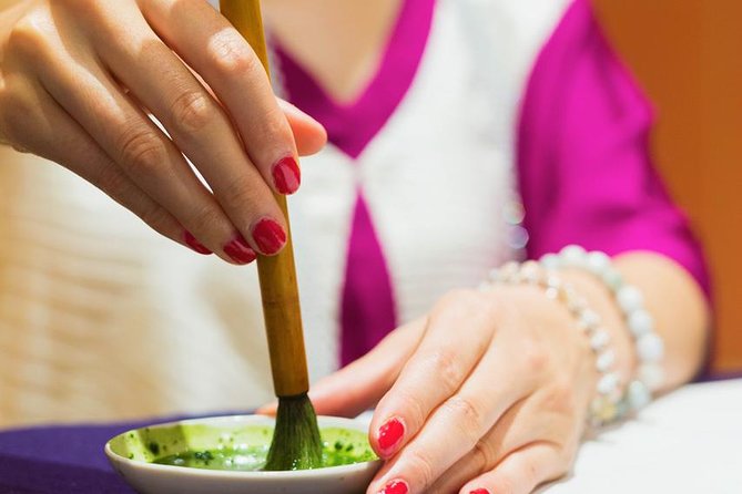 Experience mindfulness and tranquility with Matcha Calligraphy - Matcha becomes a changing canvas