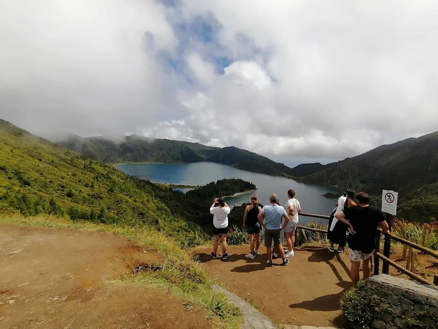 Fire Lake, Pineapple & Tea: Half-Day Jeep Tour - What the jeep ride adds