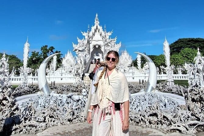 From Chiang Rai: 3 Temples, Golden Triangle Tour, Tea Plantation - Chui Fong Tea Plantation