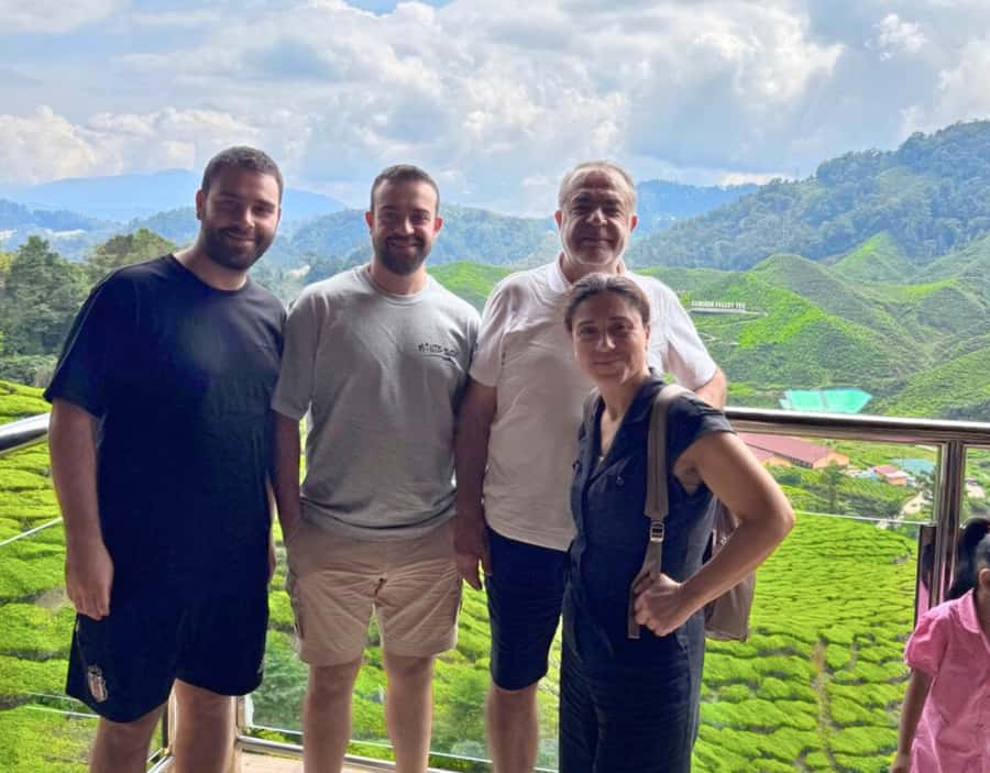 From KL: Cameron Highlands with BOH Habu & Sungei Tea Visit - How the private format affects the day