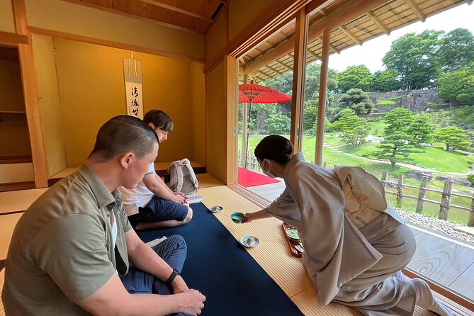 Full-Day Tour from Kanazawa: Samurai, Matcha, Gardens and Geisha - Ashigaru Museum and the samurai quarter