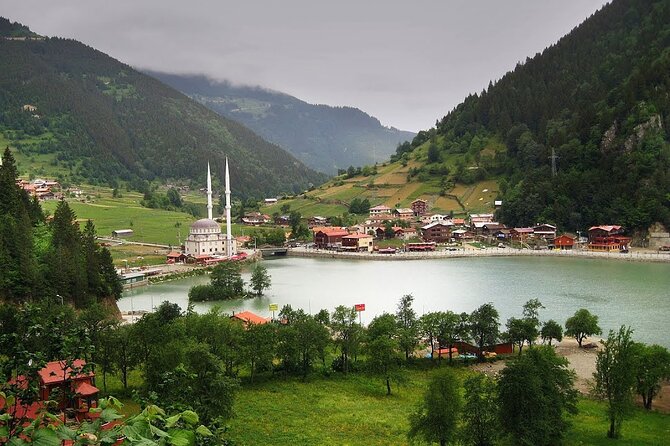 Full Day Tour In Uzungol Lake with Turkish Tea Tasting - Five hours around Uzungol Lake