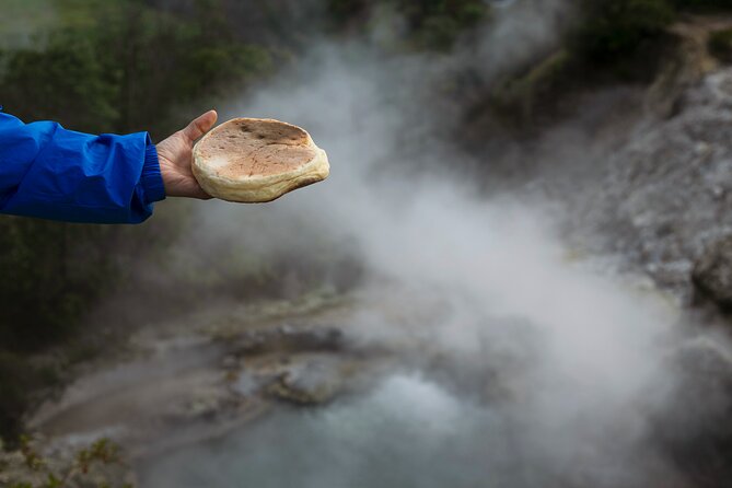 Furnas Volcano, Lake, Geysers, Tea Plantation and Terra Nostra - Furnas village brings the smells and local food