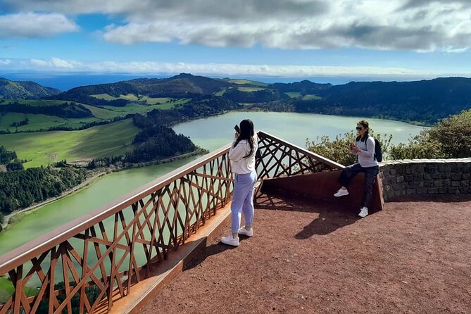 Furnas: Volcano Wonders, Tea Plantation & Waterfall Tour - Santa Iria Lookout and São Miguel’s north coast