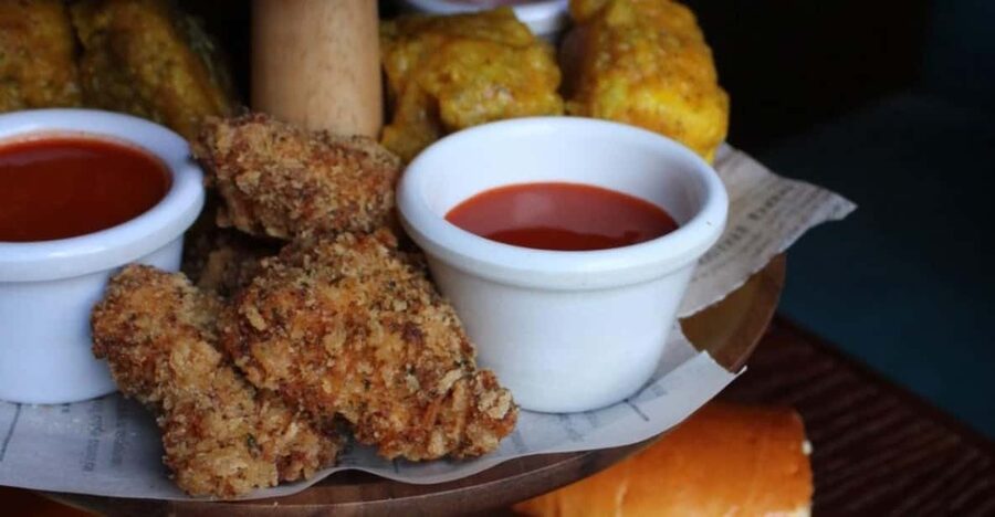 Glasgow: Kentuck-Tea, A twist on afternoon tea - Who will enjoy this most?