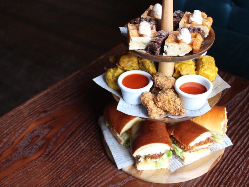 Glasgow: Kentuck-Tea, A twist on afternoon tea - Service and atmosphere at Van Winkle