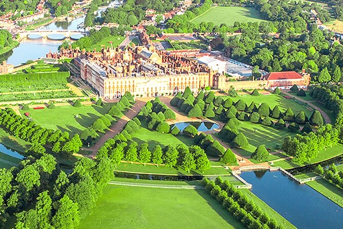 Hampton Court Guided Tour. Full day Access & High Tea - Use the rest of the day well