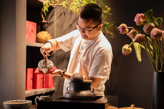Ho Chi Minh City's Hidden Gem: Experience Lotus Tea Culture - Location and Timing in District 1