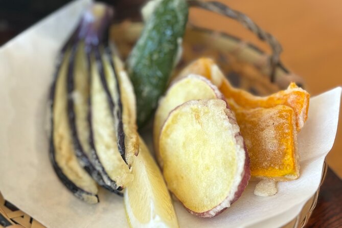 Hokkaido Seafood Sushi Rolls Experience with Matcha, in Sapporo - Matcha and sweets from noon to 12:30 p.m.