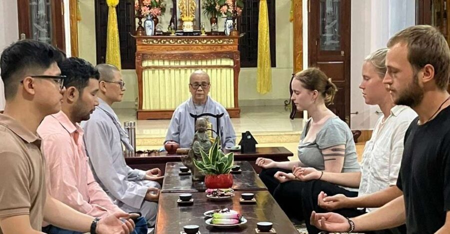 Hue Retreat: Tea and Meditation with Vegetarian Meal - Tea, incense, and the practice of breathing
