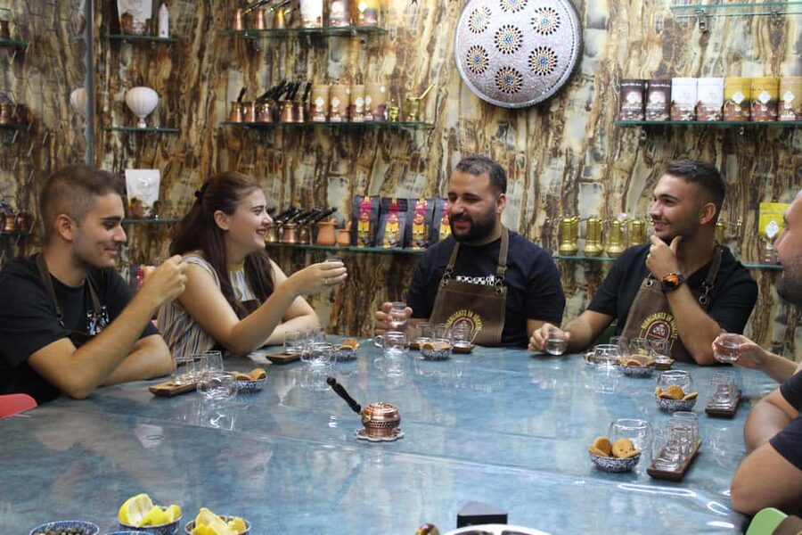Istanbul: World Teas & Turkish Tea Brewing, Tasting Workshop - Tea, Turkish delight, and a calm 90 minutes