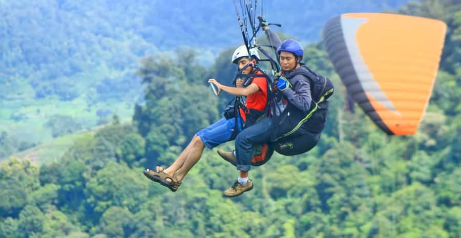 Jakarta: Paragliding on Top Mountain & Tea Plantation - Booking details that matter before you go