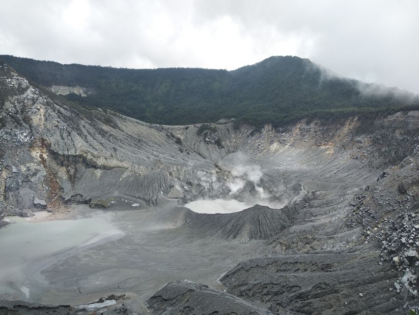Jakarta :Volcano, HotSpring, Tea Factory, RiceField, &Coffee - How to prepare for a 12-hour outing