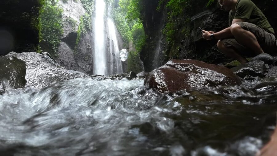 Jakarta: Waterfalls, Volcano, White Crater, Tea, Hot Spring - Tangkuban Perahu brings volcanic views