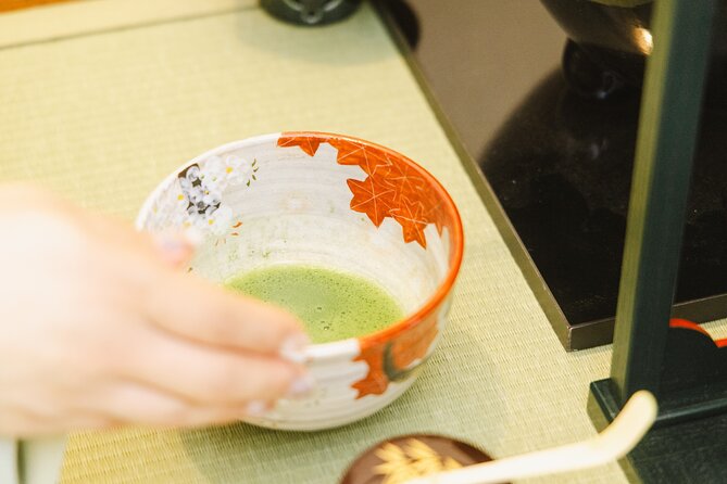 Japanese Matcha Tea Ceremony and Kimono Experience in Hanayaka - Choosing Between a Kimono and Yukata