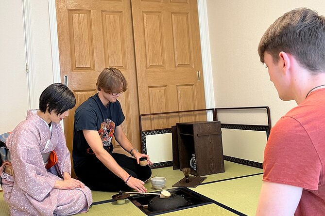 Japanese Tea Ceremony at Private Home in Yokohama, suburban Tokyo - Why the charcoal procedure matters